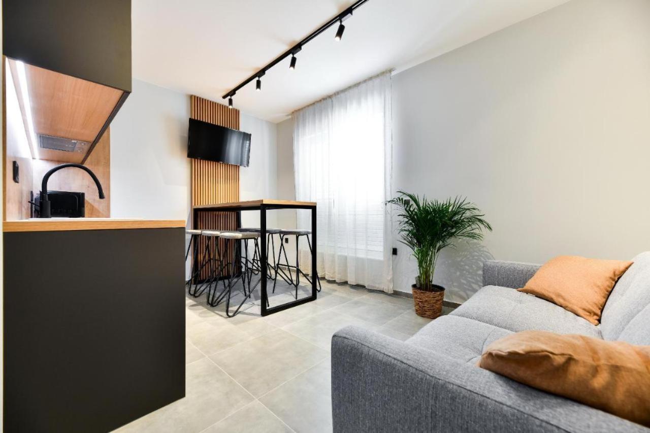 Maris Accommodation By Belmont Realty Ζαντάρ Εξωτερικό φωτογραφία