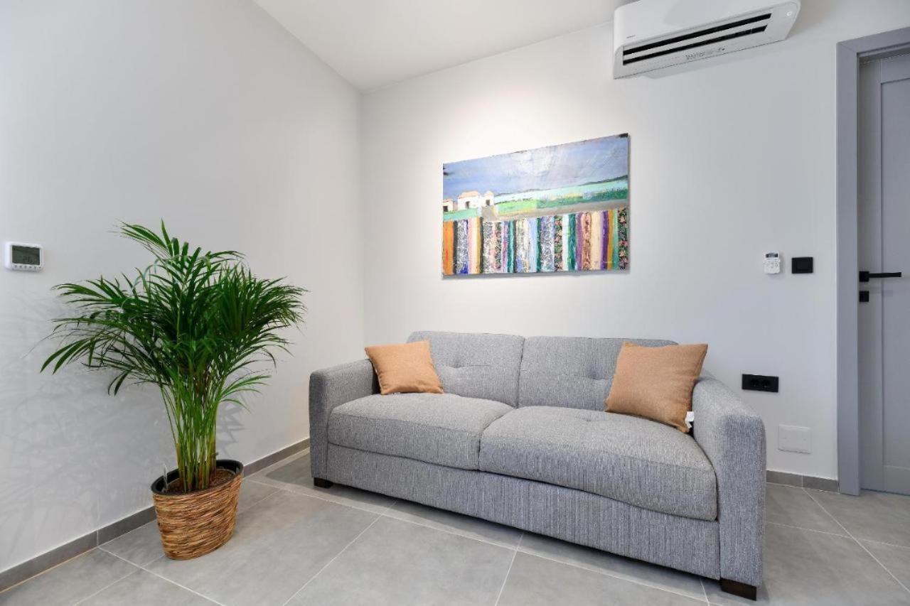 Maris Accommodation By Belmont Realty Ζαντάρ Εξωτερικό φωτογραφία